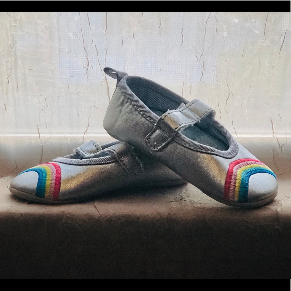 Carter’s Infant Rainbow Flats